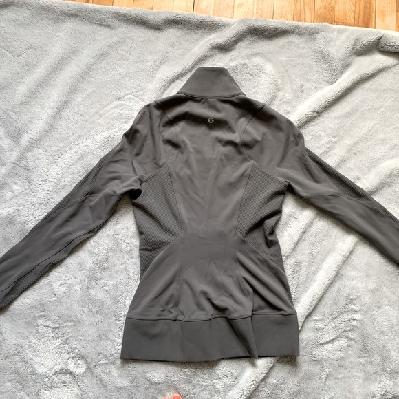 Lululemon Sweater - Picture 2 of 3